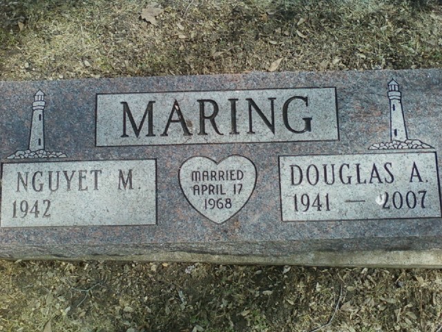 grafsteen douglas maring op 6 apr 2014.